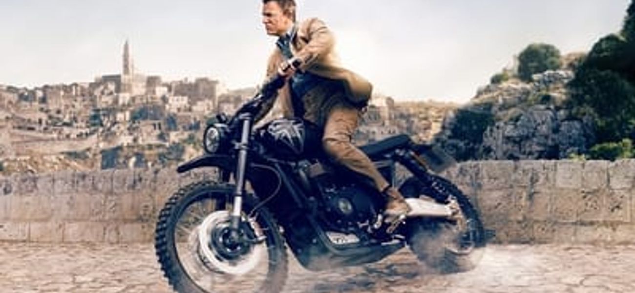 Most popular movie in week 44 was "No Time to Die"
